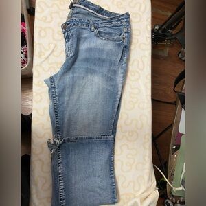 Women’s jeans
